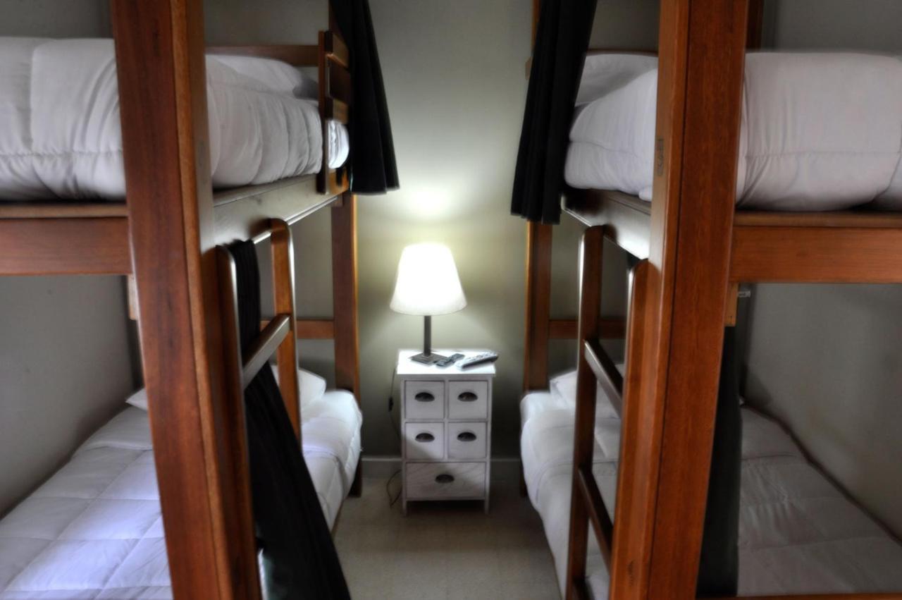 Casa Alevines Hostel & Suites Пунта-дель-Эсте Экстерьер фото