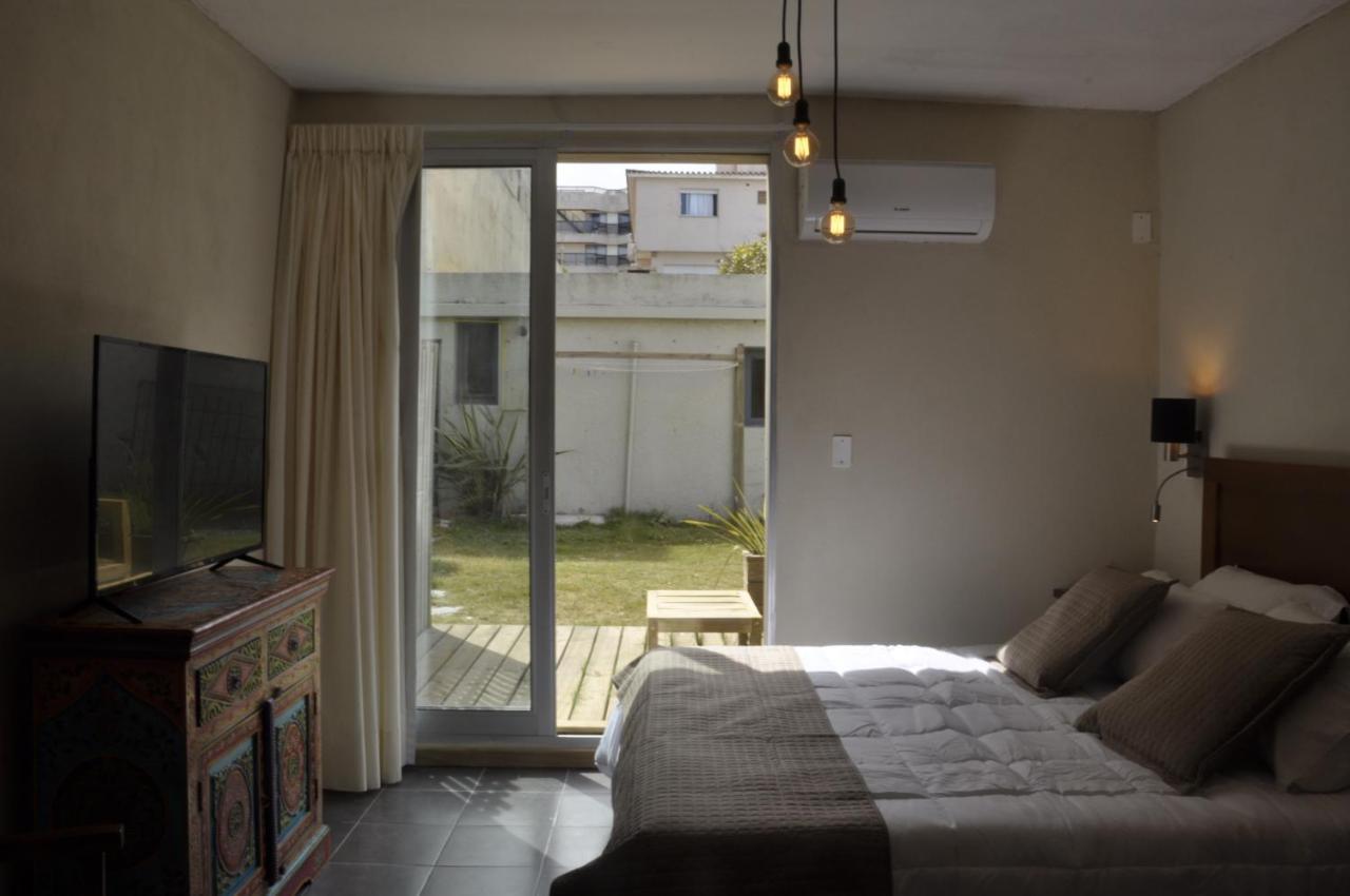 Casa Alevines Hostel & Suites Пунта-дель-Эсте Экстерьер фото
